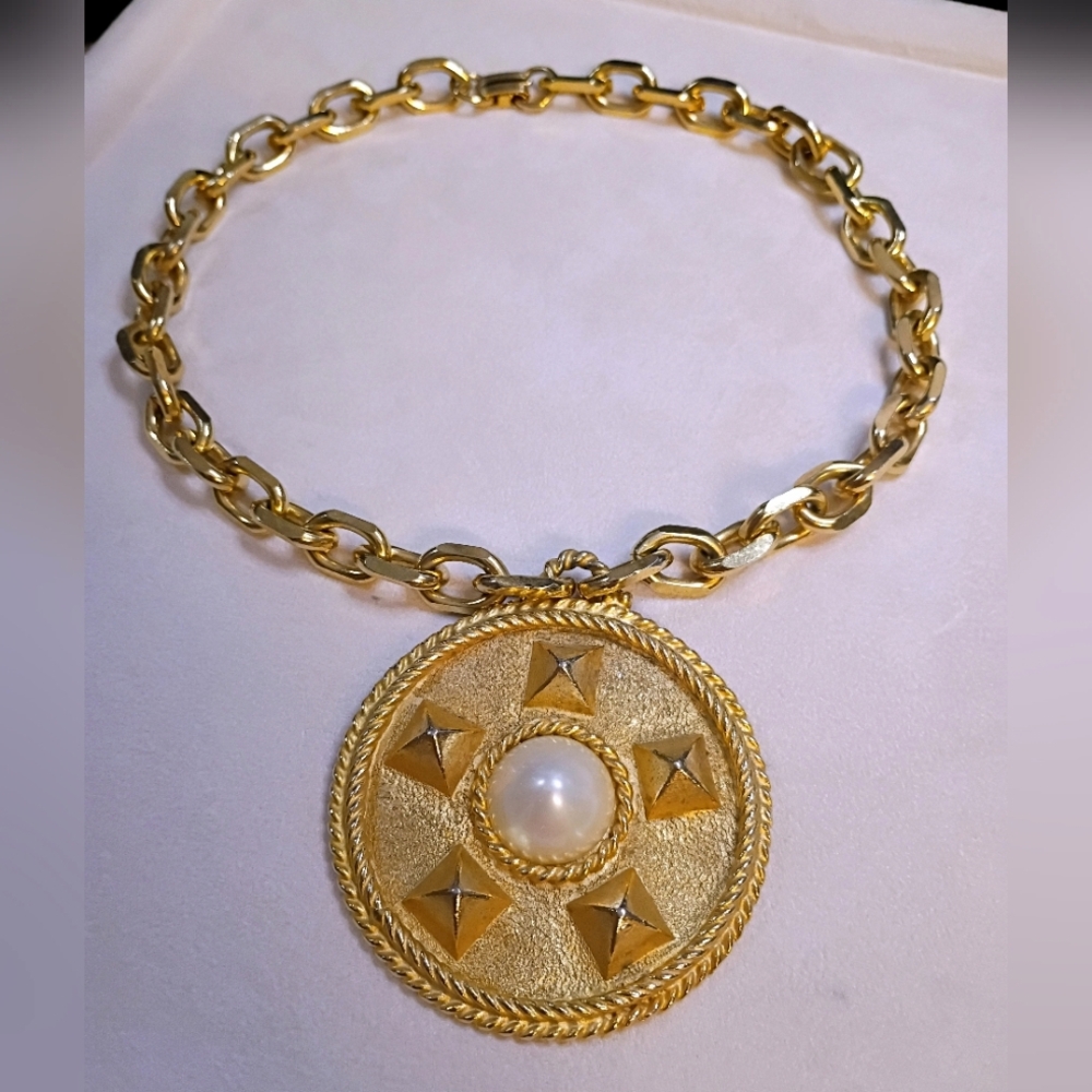 Vintage GERARD YOSCA Chunky LARGE Collar/Choker Style Necklace